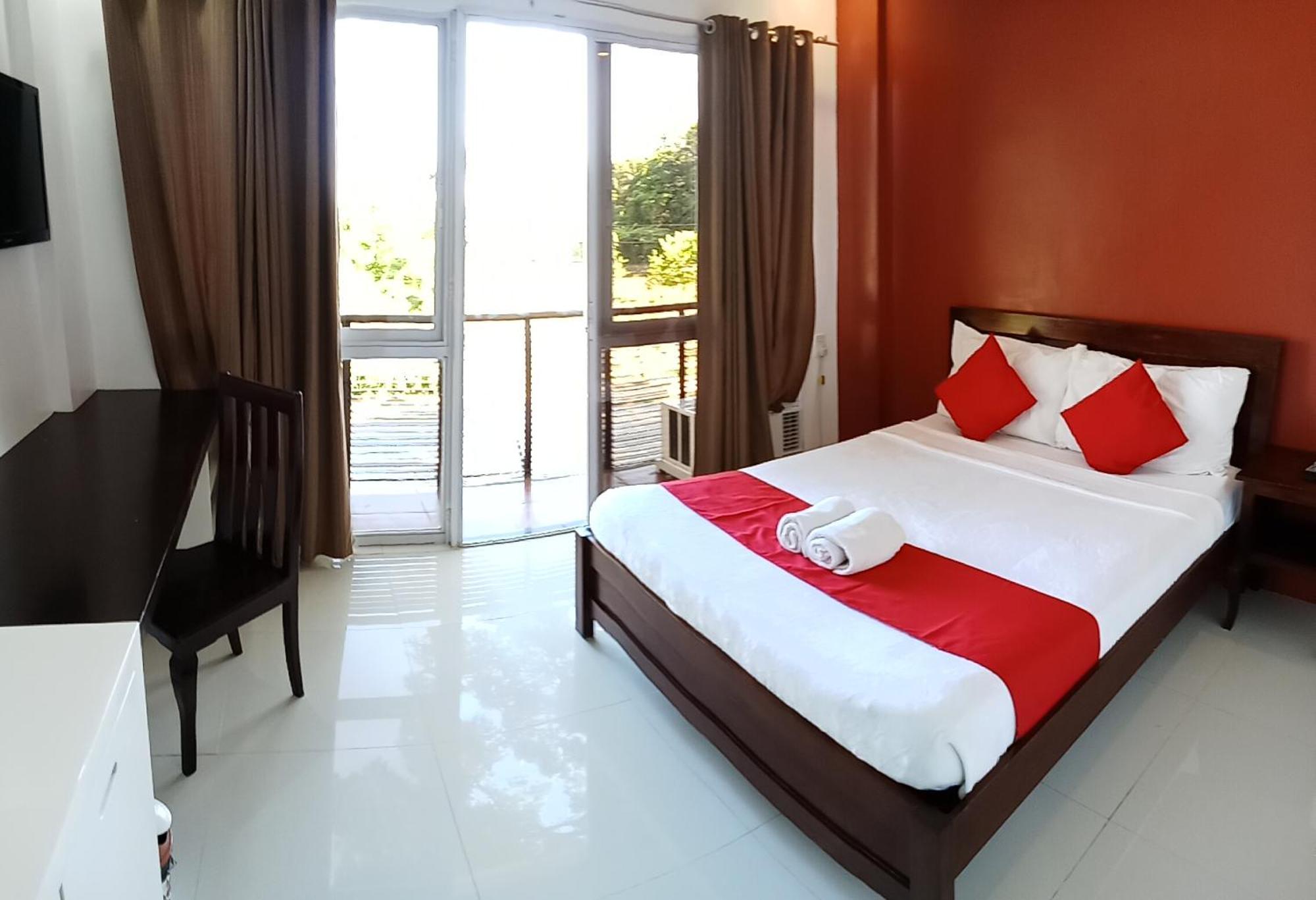 Royale Parc Hotel Puerto Princesa Palawan Exterior foto